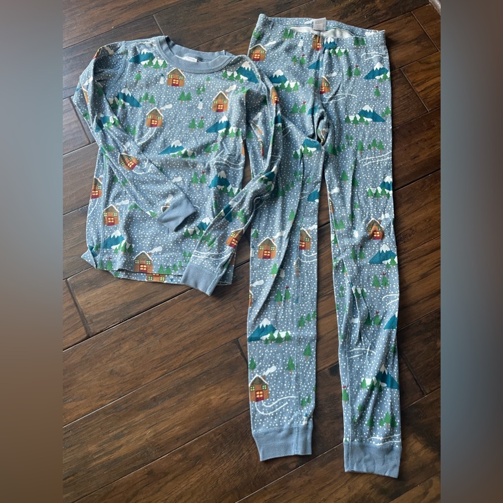 Hannah Anderson Holiday Youth Pajama set
